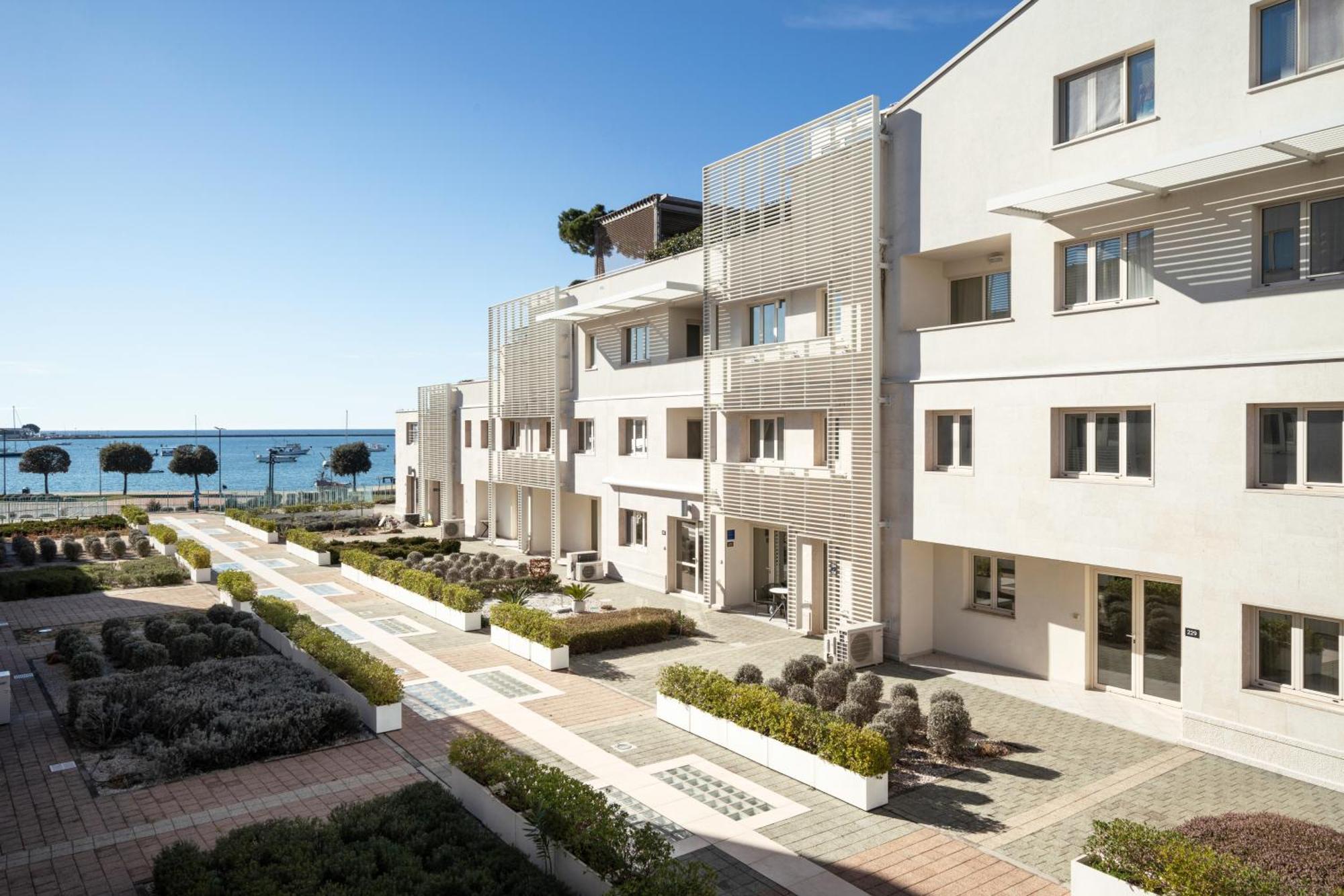 Humagum Sea View Apartment - Garden Palace Umag Exterior foto