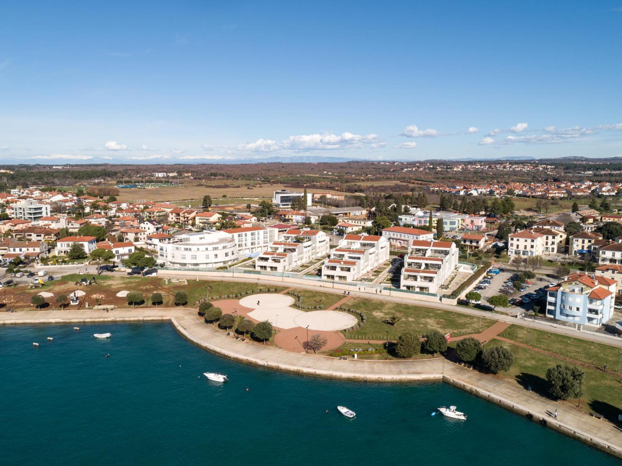 Humagum Sea View Apartment - Garden Palace Umag Exterior foto