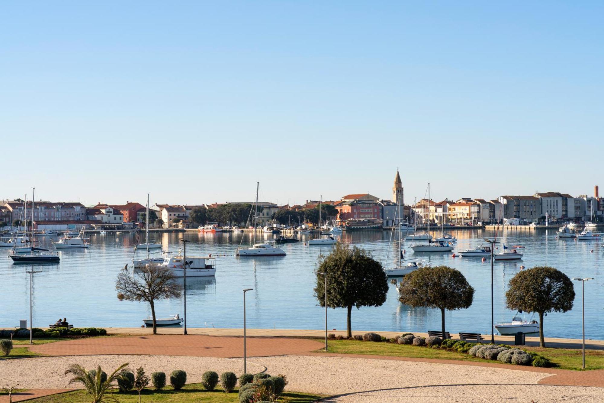 Humagum Sea View Apartment - Garden Palace Umag Exterior foto